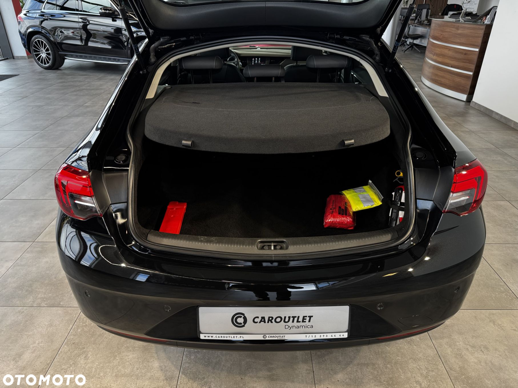 Opel Insignia - 12