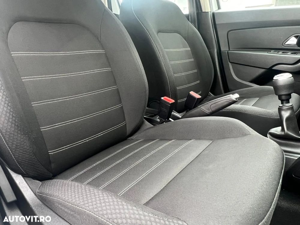 Dacia Duster 1.5 Blue dCi 4WD Comfort - 14