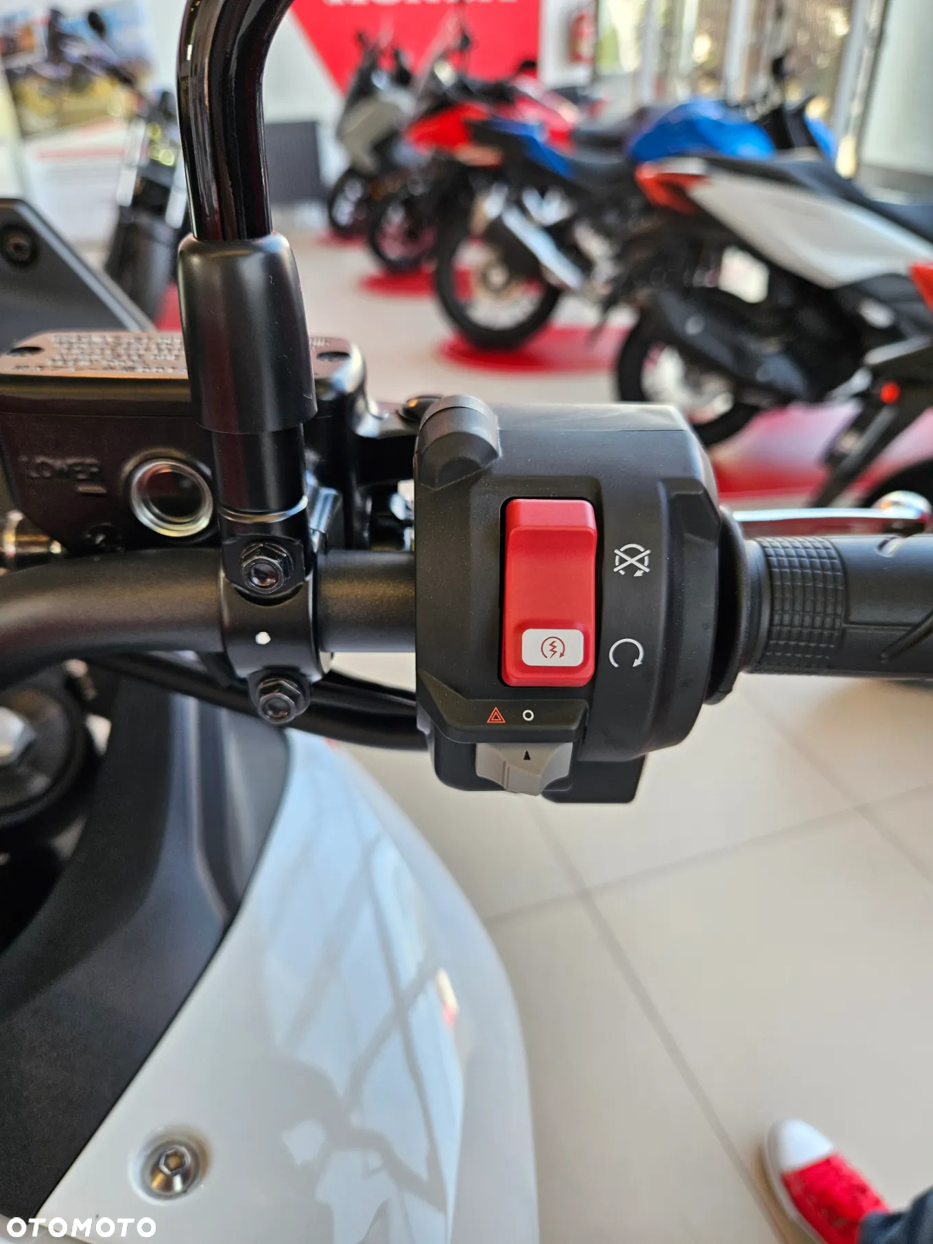 Honda Transalp - 15