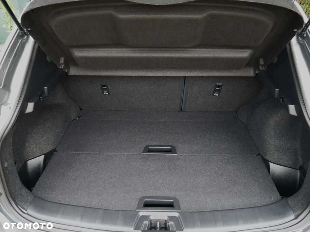 Nissan Qashqai 1.6 DIG-T N-Connecta - 30