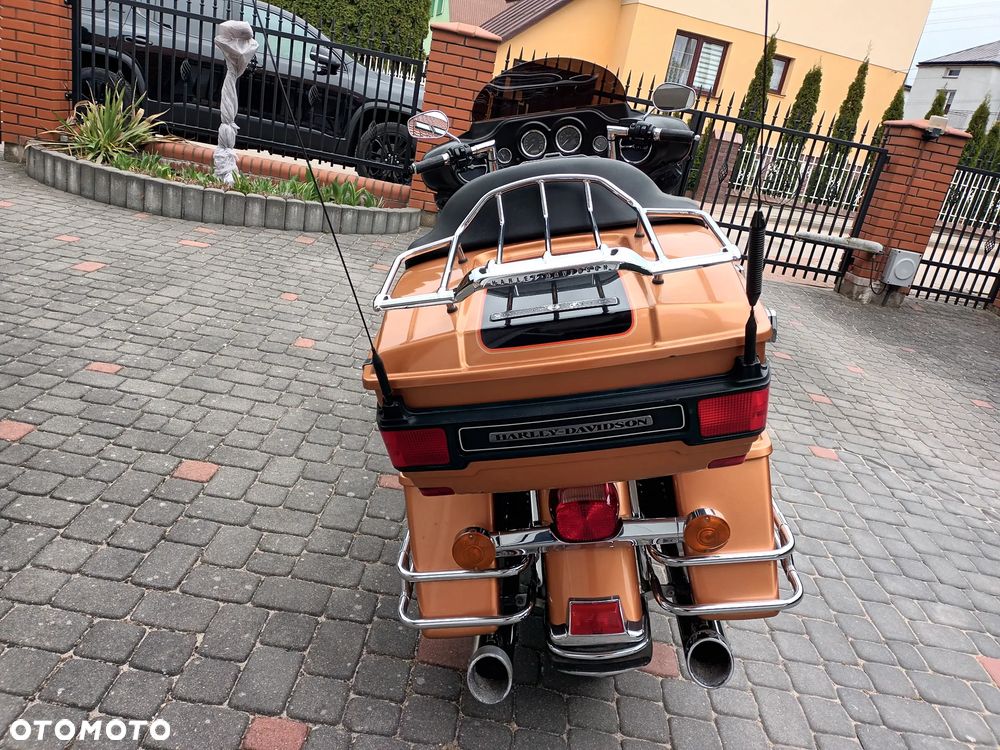 Harley-Davidson FLHTCU Ultra - 6