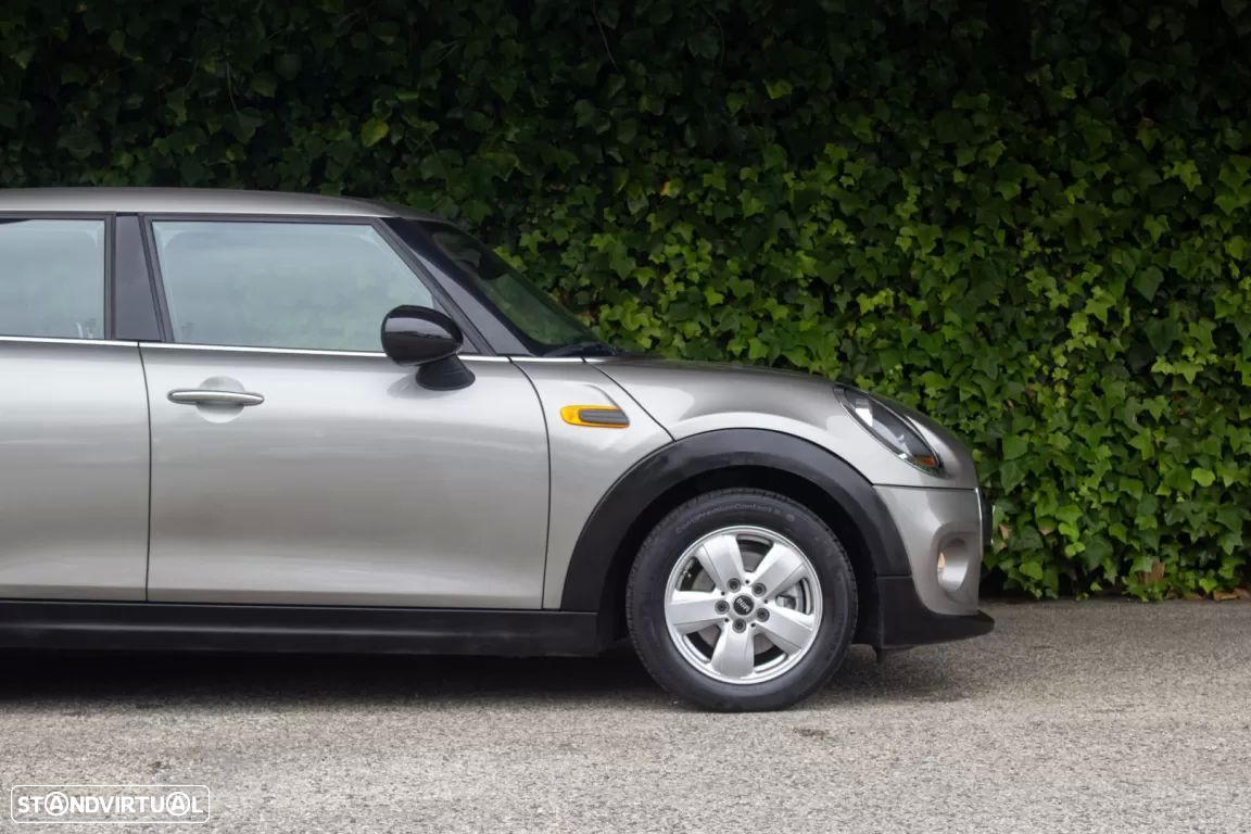 MINI 5 Portas One D - 5
