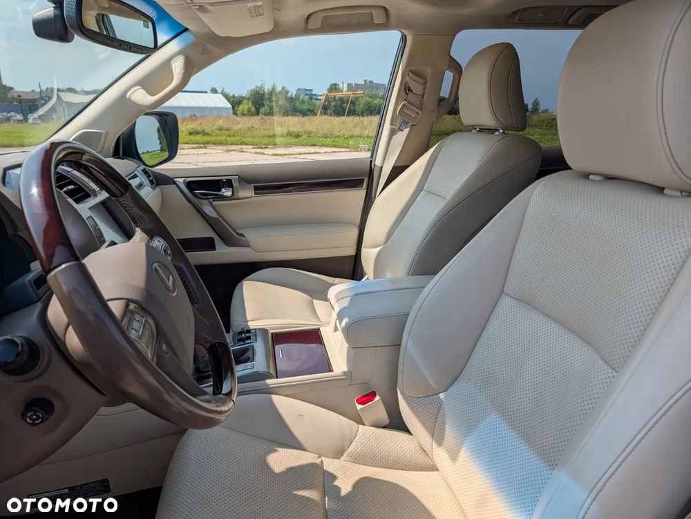 Lexus GX - 8