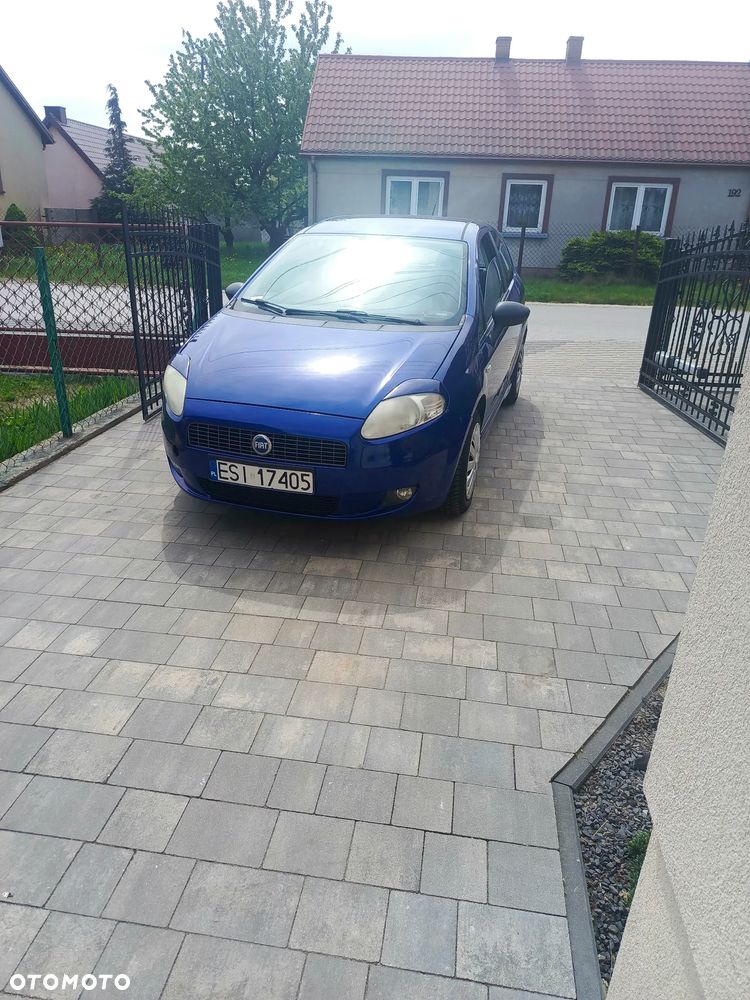 Fiat Punto 1.4 16V Dynamic - 1