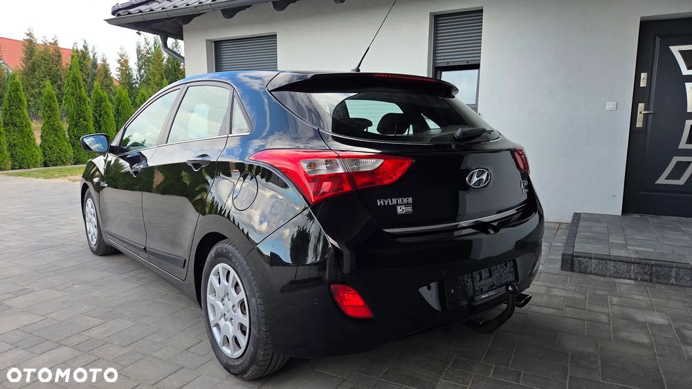 Hyundai i30 blue 1.6 GDI Trend - 34