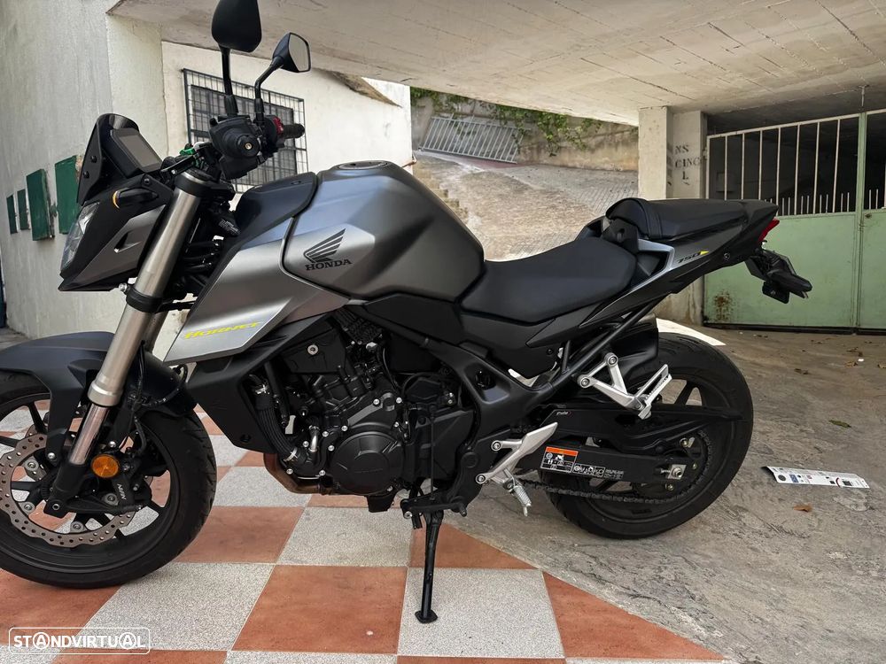 Honda CB Hornet - 15
