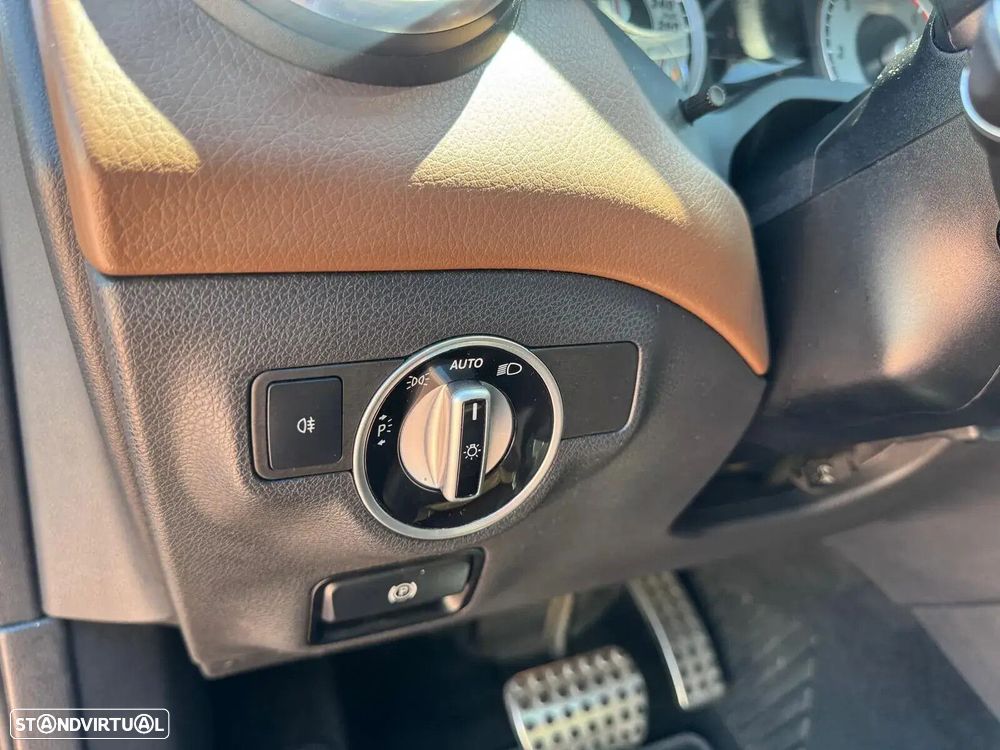 Mercedes-Benz A 220 - 37