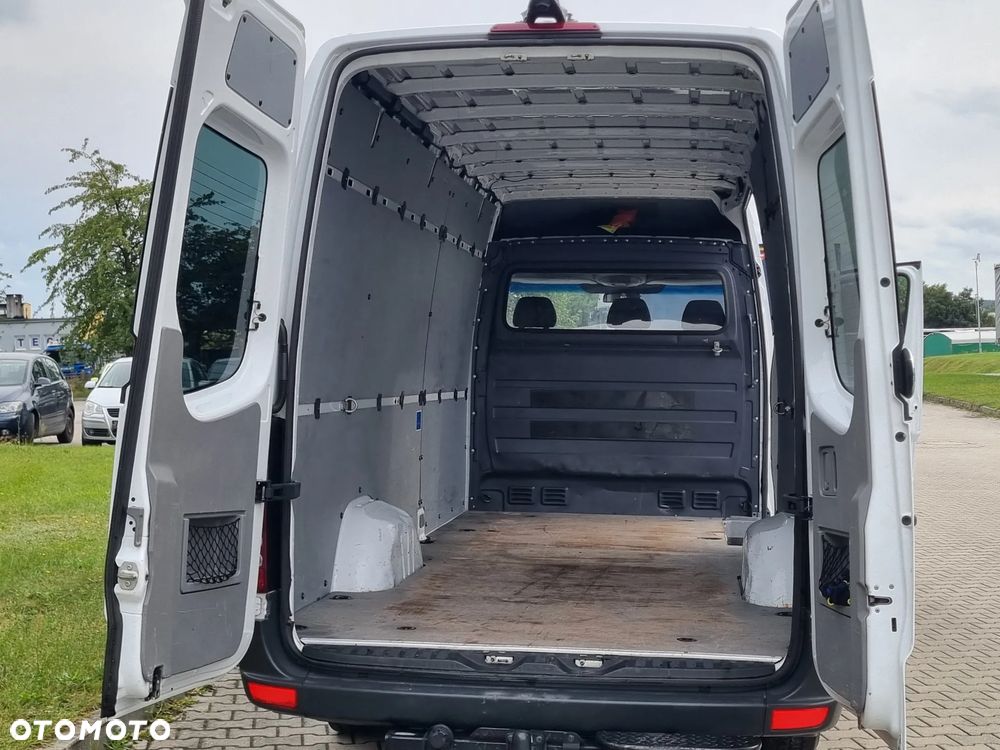 Mercedes-Benz Sprinter - 29