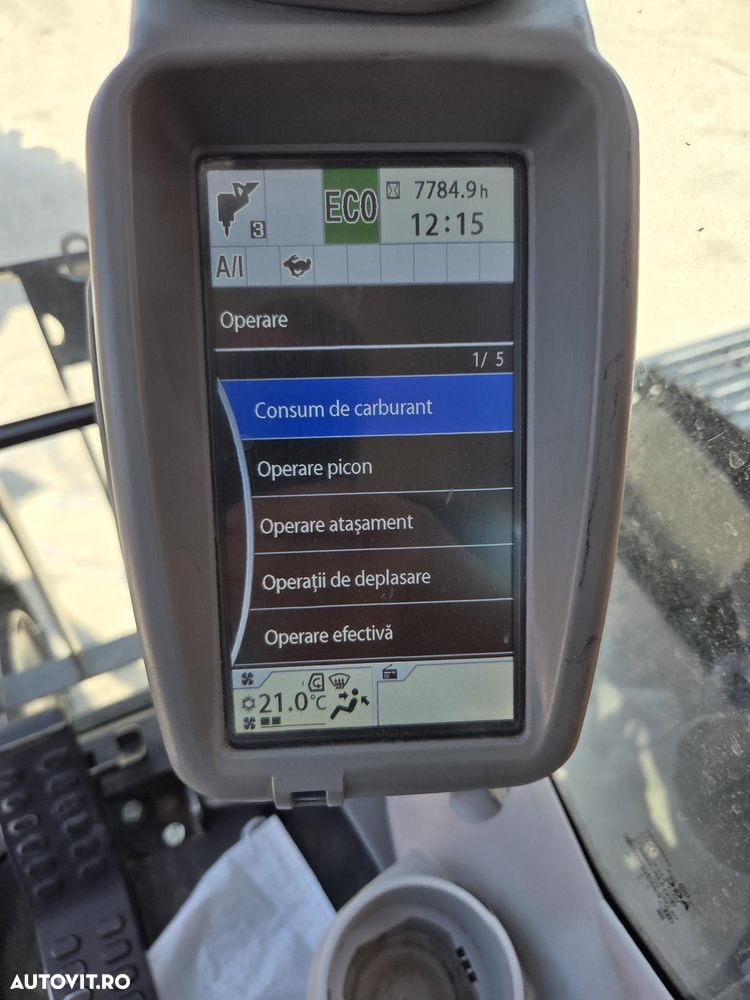 Hitachi ZX210LC-6, 23 tone, cupa NOUA 1,3mc, 2018, 7.784h, CUPLA rapida OIL QUICK, cupa ingusta, inst picon si rotire pe brate, 3 camere, lant 90% ok, consum mediu 9l/h, FULL OPTION, STARE FOARTE BUNA, posibilitate leasing 3 ani-PROMOTIE 83.900 EUR+Tva - 31