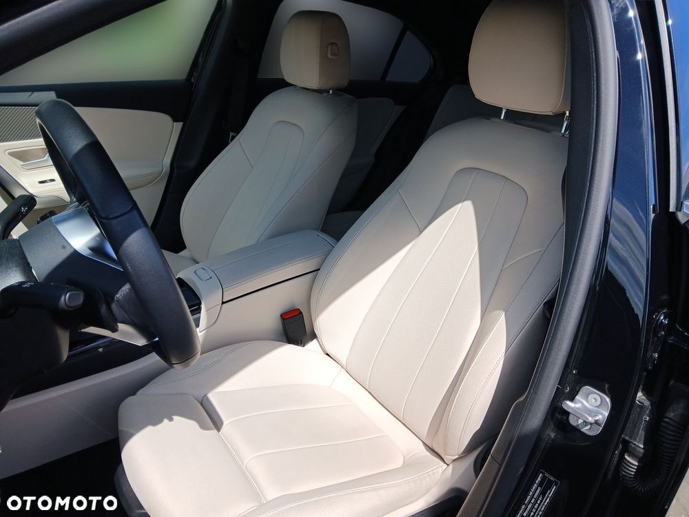 Mercedes-Benz Klasa A 200 7G-DCT Lim Progressive Advanced - 19