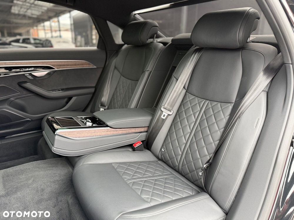 Audi A8 - 13