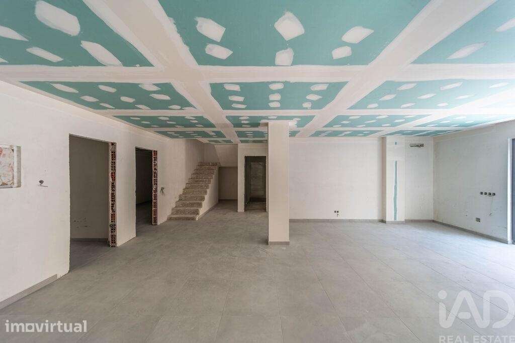 Casa / Villa T3 em Montenegro de 320,00 m2 - Grande imagem: 5/15