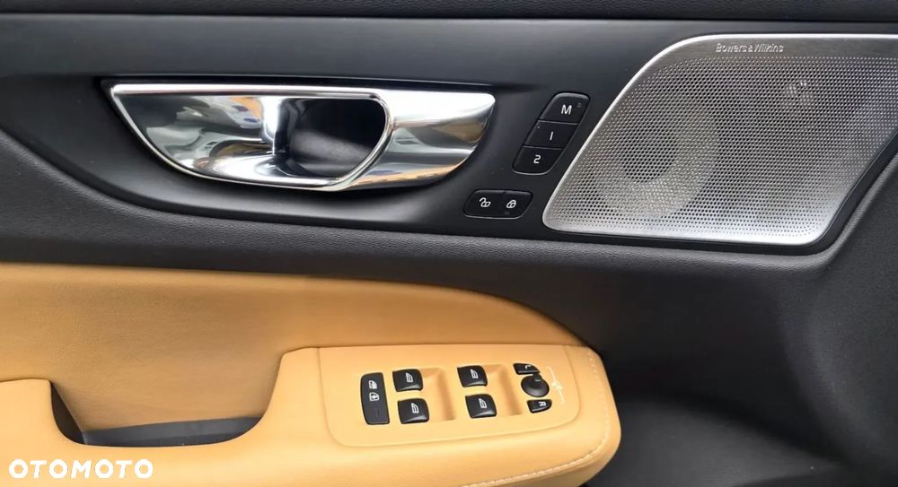 Volvo XC 60 - 9