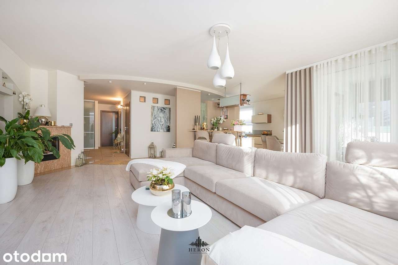 Na sprzedaż | 141 m², taras 23 m², 4 pokoje | Chojny