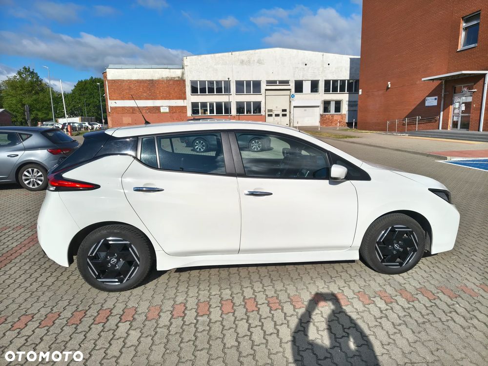 Nissan Leaf 40kWh Acenta - 23