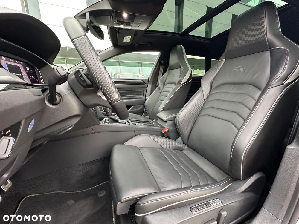 Volkswagen Arteon 2.0 TSI DSG R-Line Edition - 16