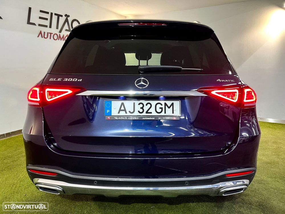 Mercedes-Benz GLE 300 d 4Matic - 8