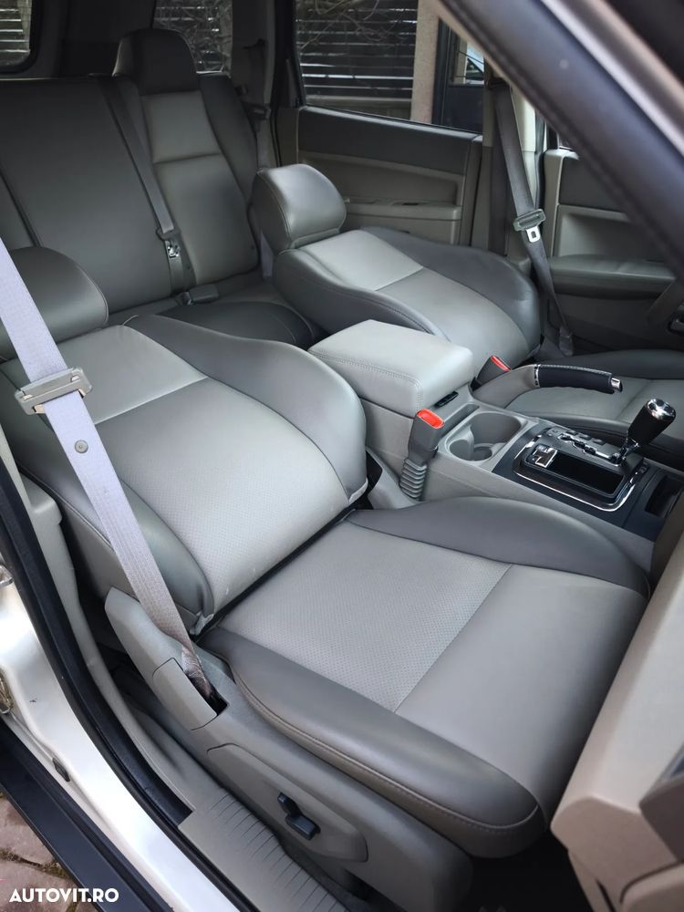 Jeep Grand Cherokee 3.0 CRD Automatik DPF Laredo - 17