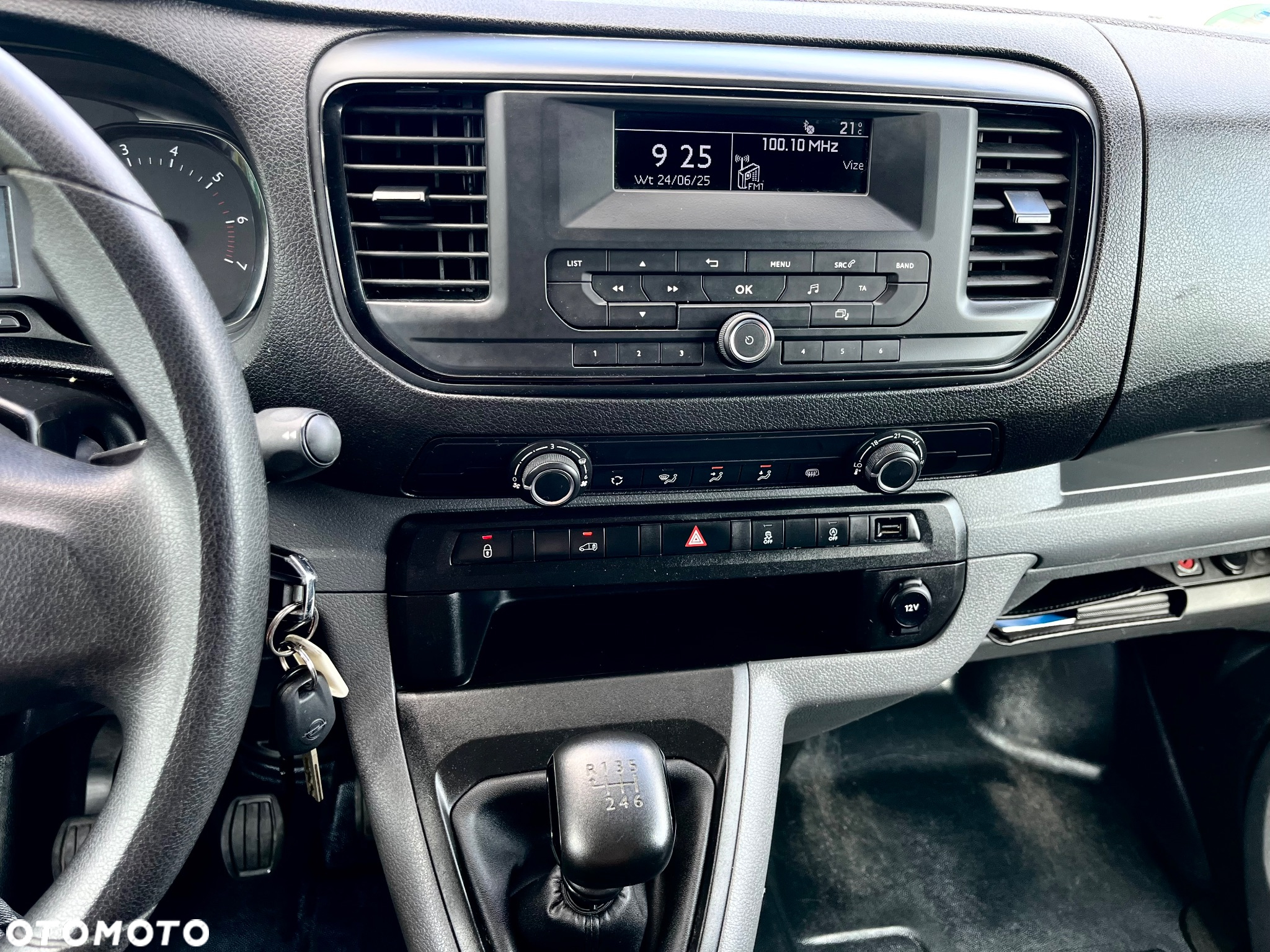 Opel Vivaro - 7