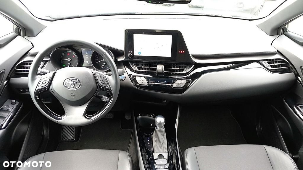 Toyota C-HR - 9