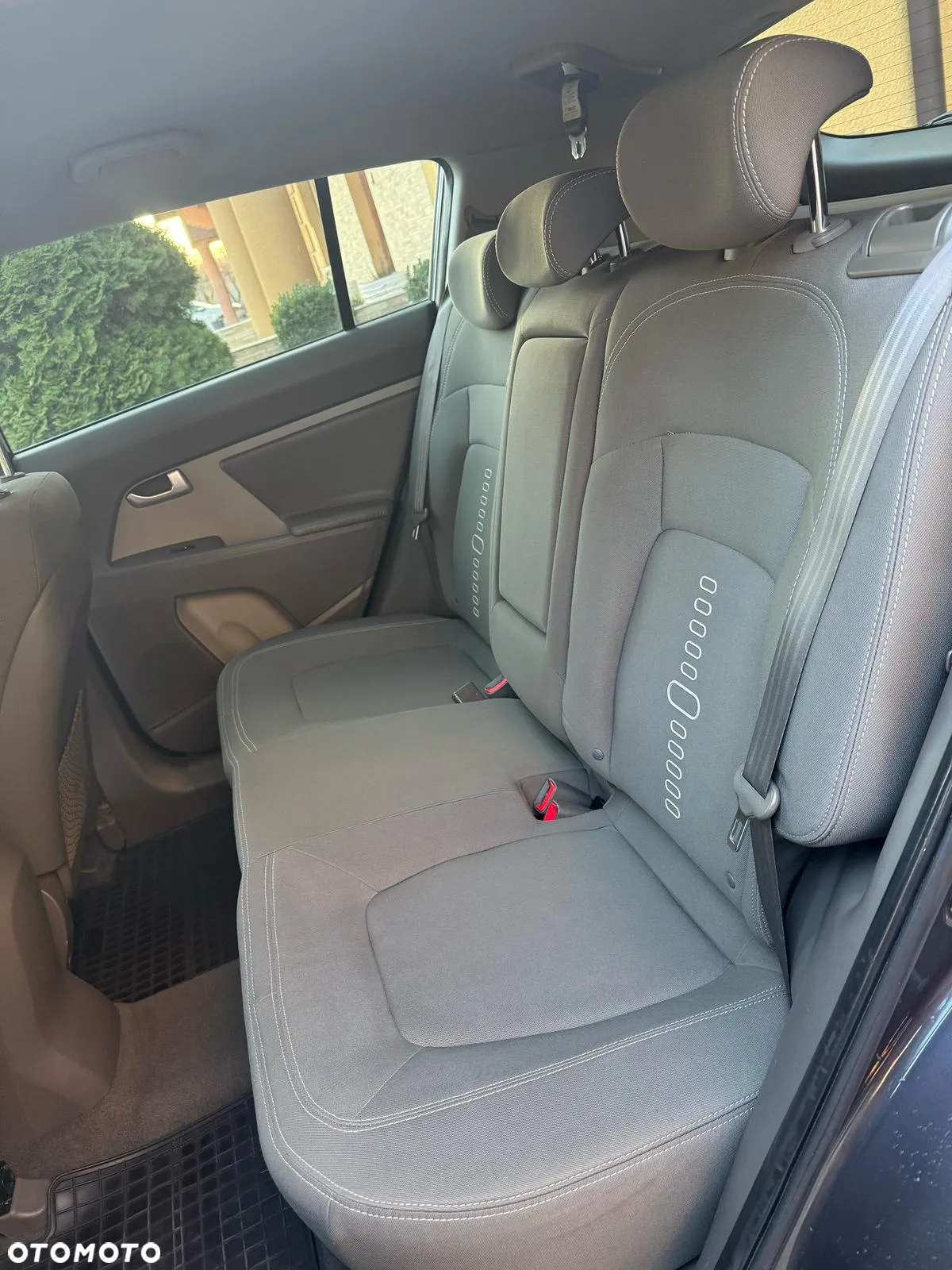 Kia Sportage 1.7 CRDI L 2WD - 11