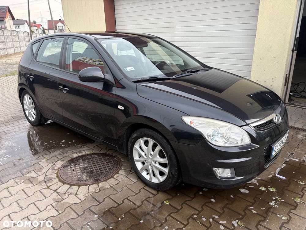 Hyundai i30 1.6 CRDi Premium - 1