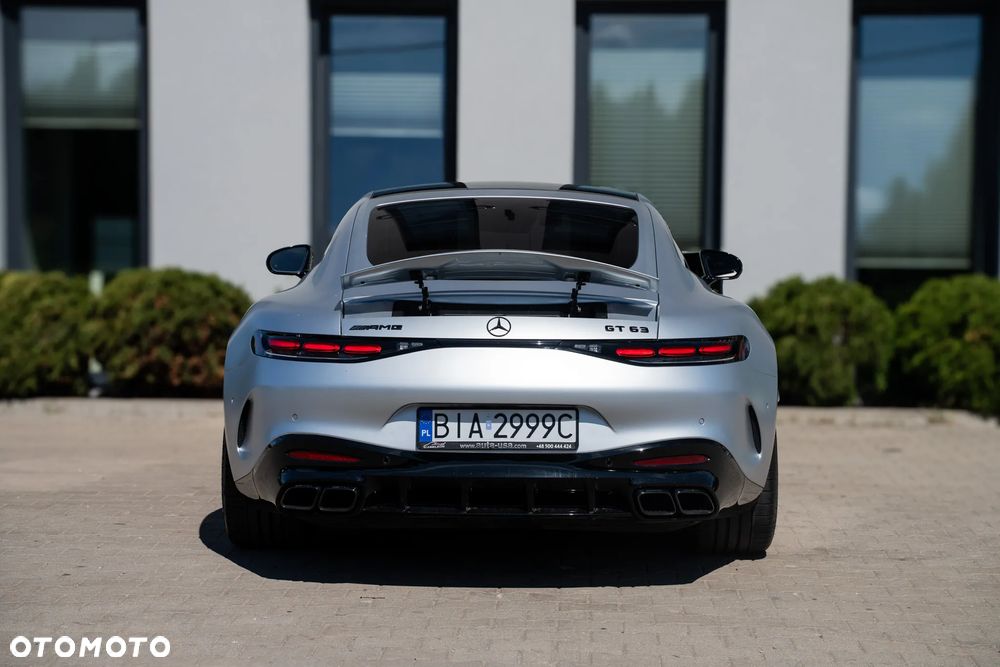 Mercedes-Benz AMG GT - 7