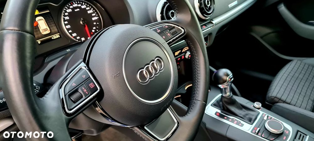 Audi A3 Sportback - 13
