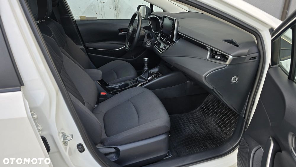 Toyota Corolla 1.5 Comfort - 12