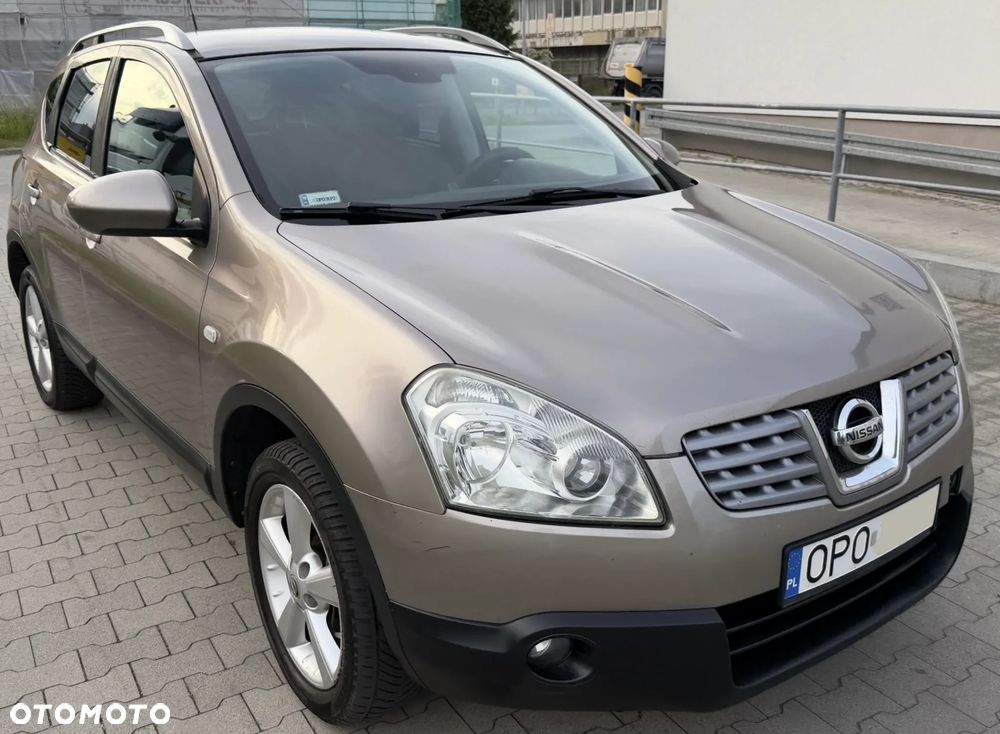 Nissan Qashqai 2.0 dCi Tekna - 1