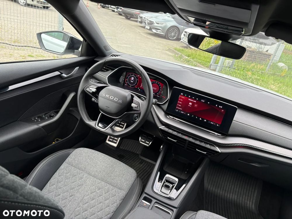 Skoda Octavia 1.5 TSI mHEV Sportline DSG - 24