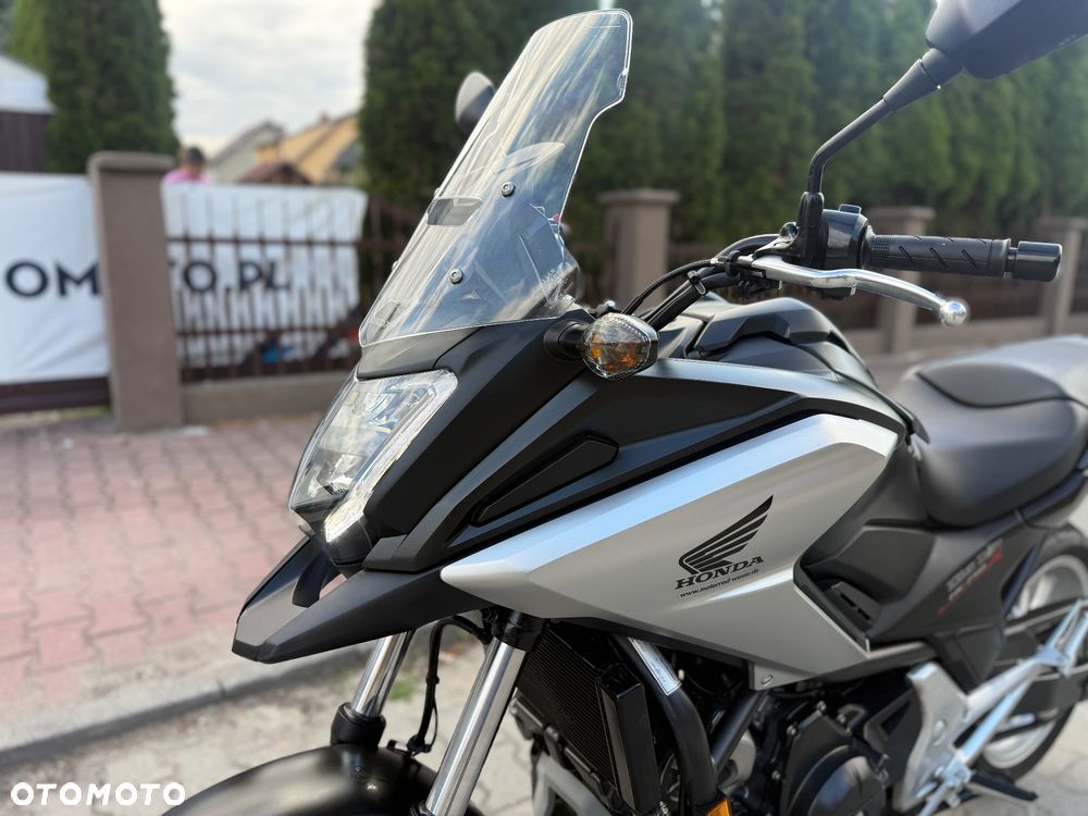 Honda NC - 25