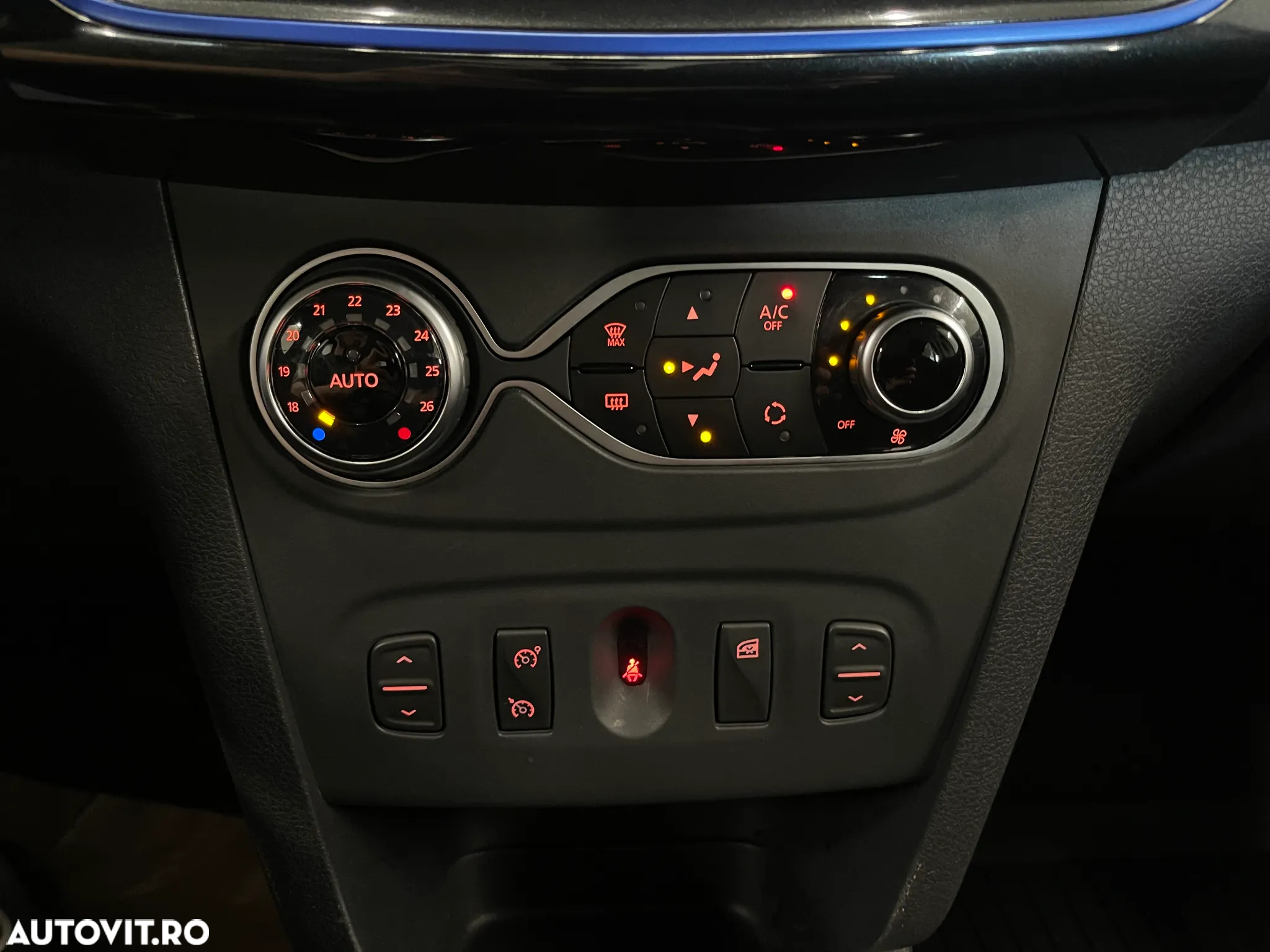 Dacia Logan 1.5 Blue dCi Prestige - 16