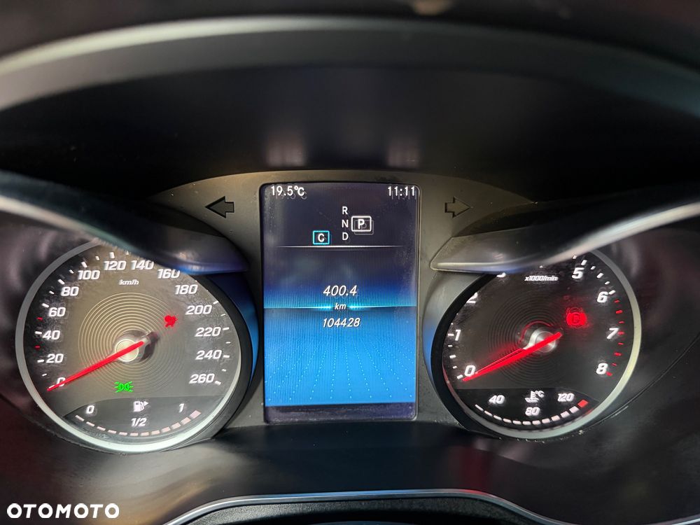 Mercedes-Benz GLC 300 4Matic 9G-TRONIC - 33
