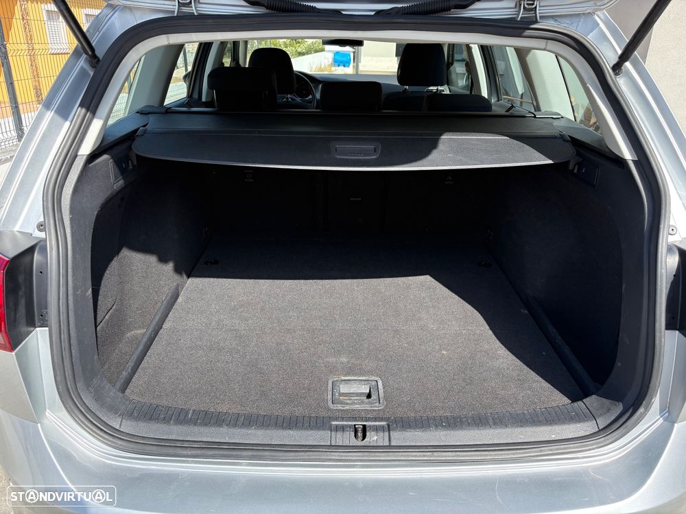 VW Golf 1.6 TDi BlueMotion Trendline - 10