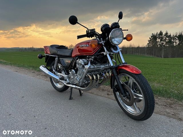 Honda CBX - 12