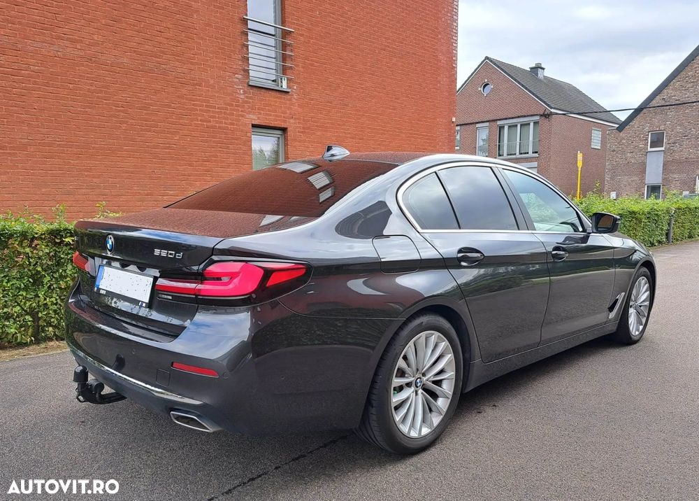 BMW Seria 5 520d xDrive AT MHEV - 22