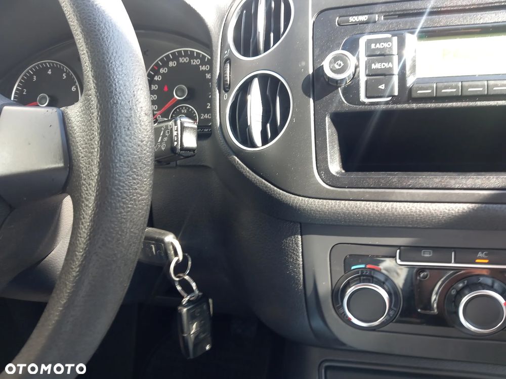 Volkswagen Golf 1.6 Edition - 23