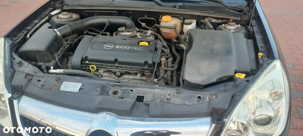 Opel Vectra 1.6 Essentia - 24