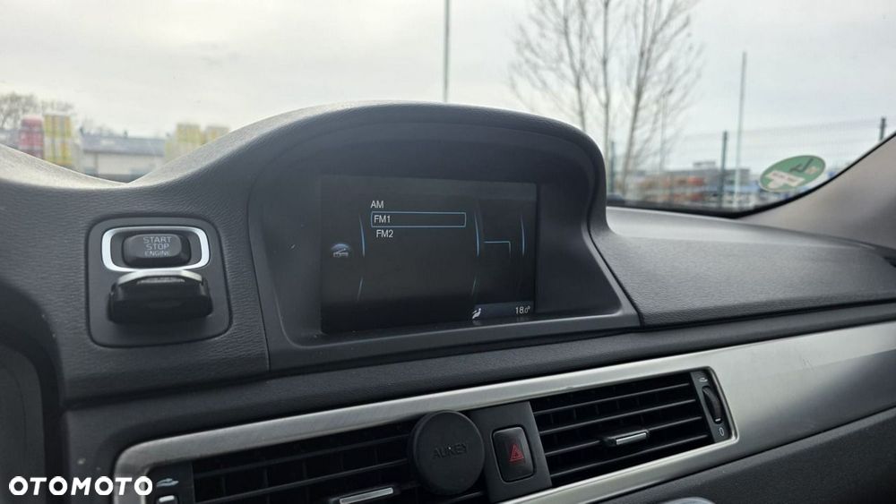 Volvo XC 70 - 12