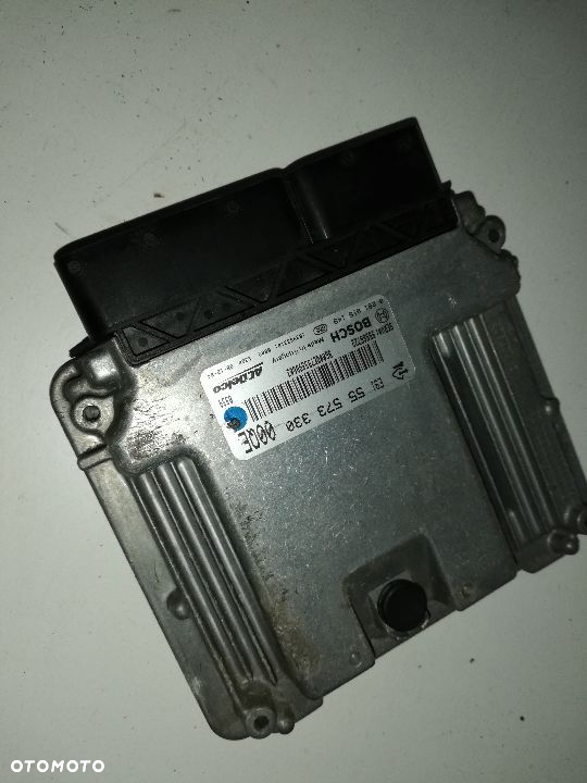 KOMPUTER SILINIKA STEROWNIK SILNIKA OPEL INSIGNIA 55 573 330