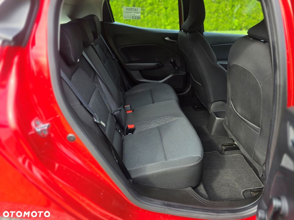 Renault Clio BLUE dCi 85 BUSINESS EDITION - 16