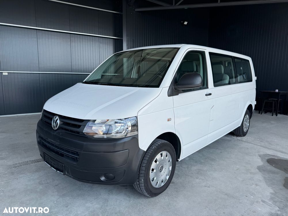Volkswagen Transporter - 1