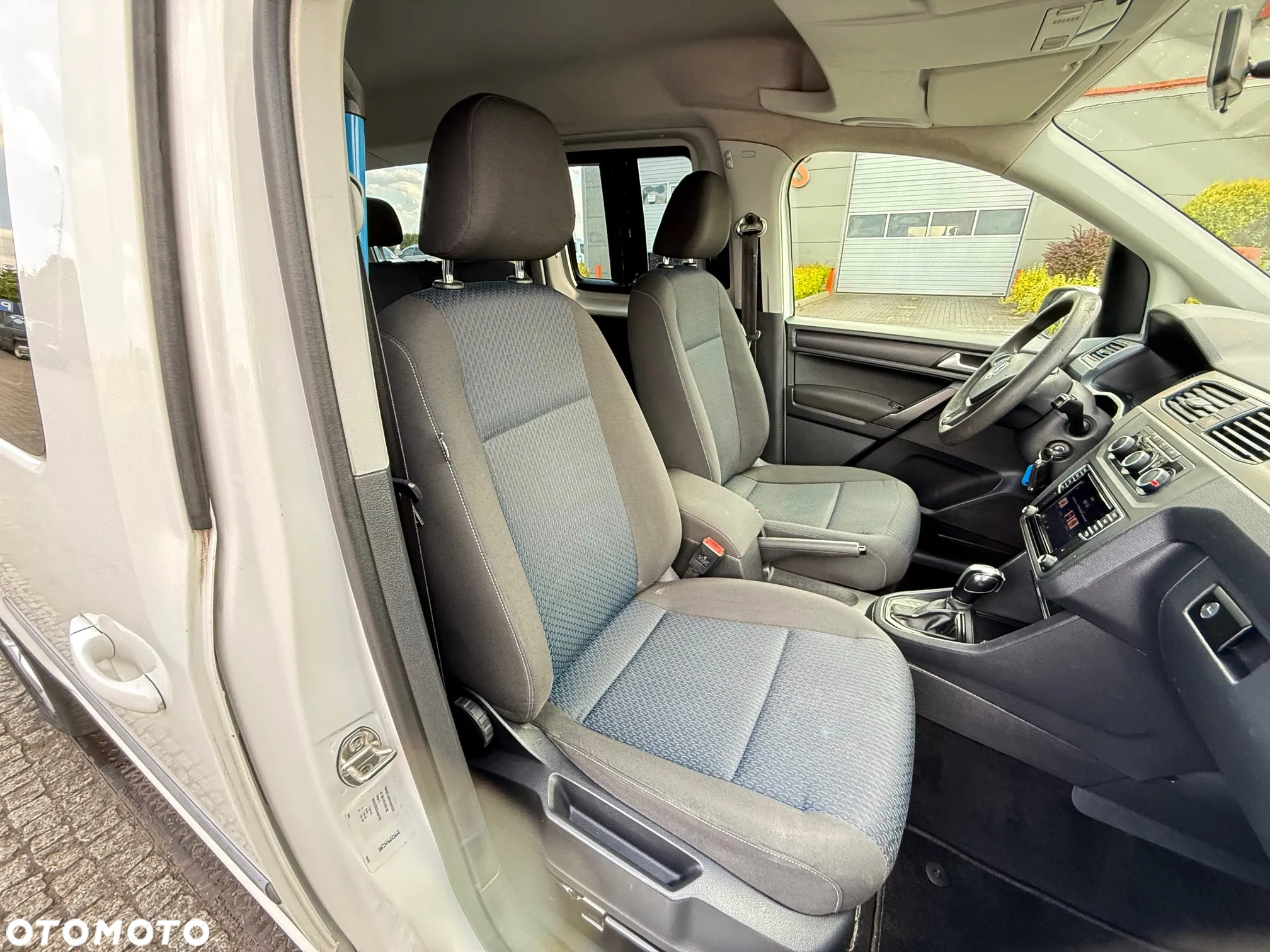Volkswagen Caddy 2.0 TDI (7-Si.) DSG Maxi Family - 17
