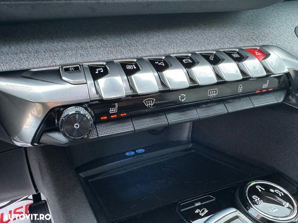 Peugeot 5008 BlueHDI 120 EAT6 Allure - 27