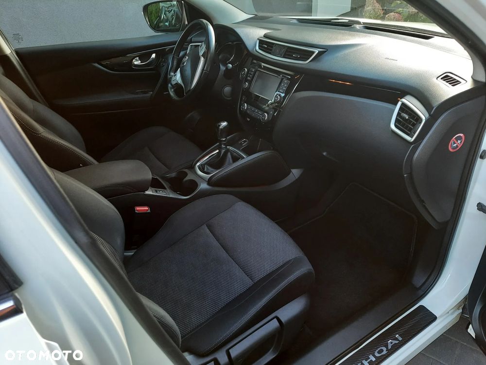 Nissan Qashqai - 10