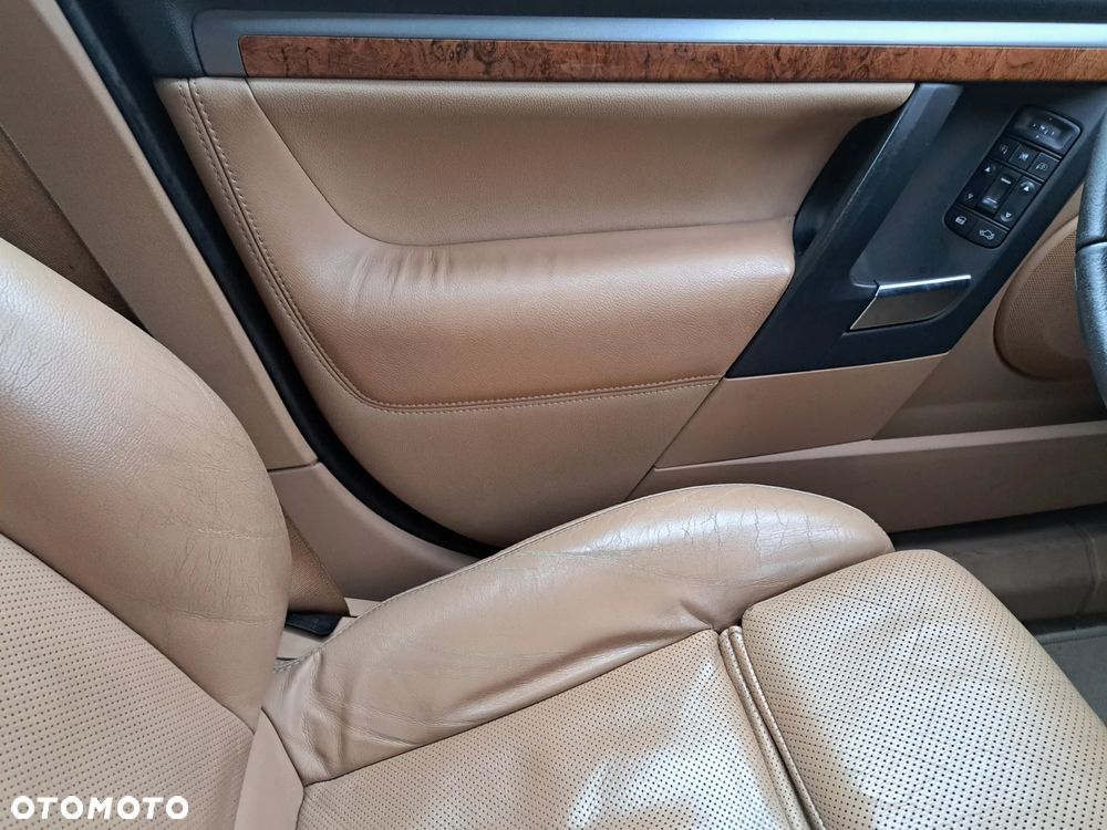 Opel Vectra 2.0 Turbo Cosmo Plus - 21