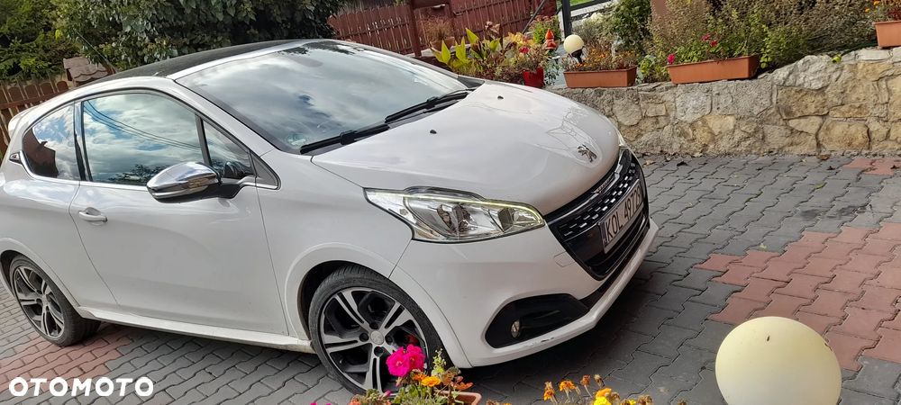 Peugeot 208 1.6 e-THP GTi S&S - 2