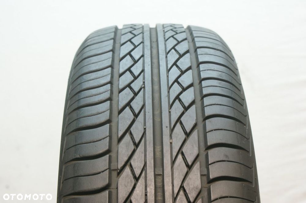 205/65R15 HANKOOK OPTIMO K406 , 7mm .