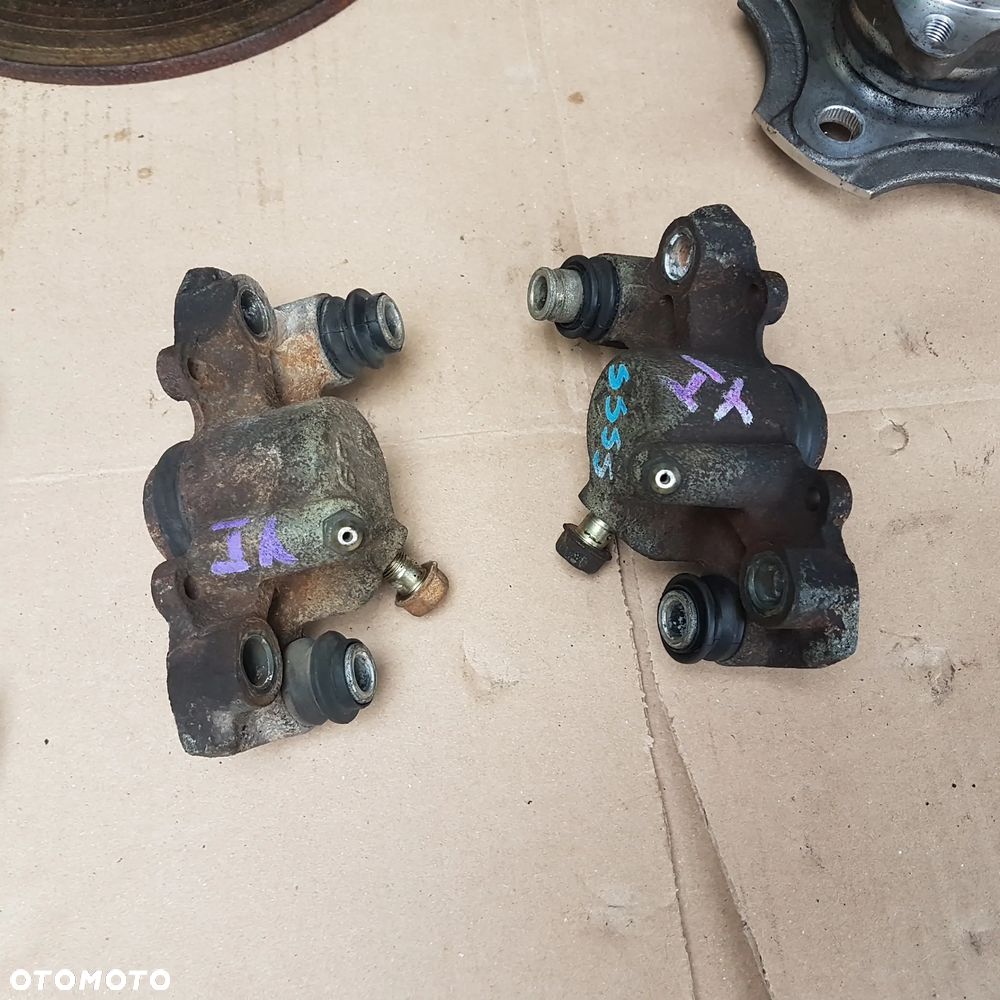 piasta abs czop bęben tarcza kotwiczna osłona błotna tył zawieszenie yaris 06-20r - 28